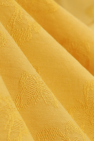 Gul Vintagekjole Med Nedslået Krave