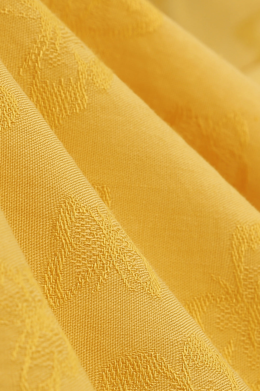 Gul Vintagekjole Med Nedslået Krave