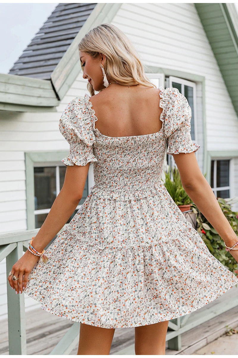 Vintage Kjole Med Firkantet Krave