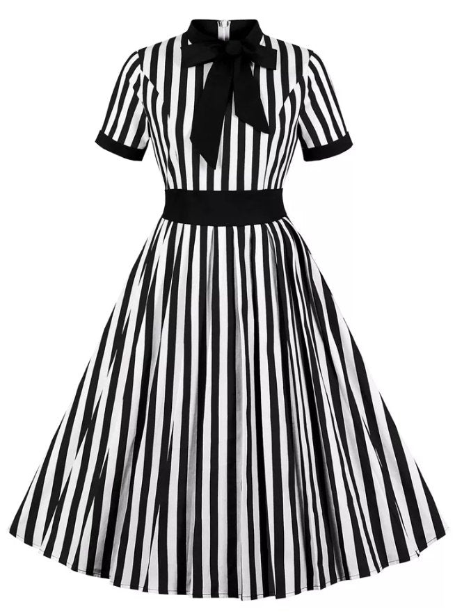 Vintage Trapezkjole Med Sløjfebælte